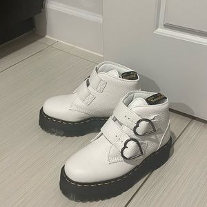 Womens Dr. Martens Devon Hearts Quad Boot
